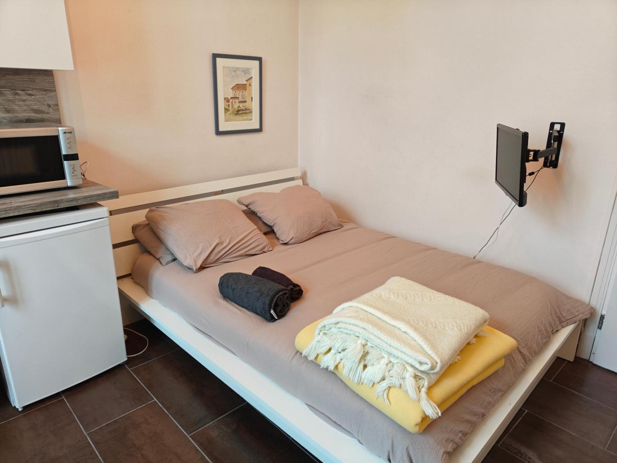 Studio Grand Hotel Chatel Guyon Exterior foto